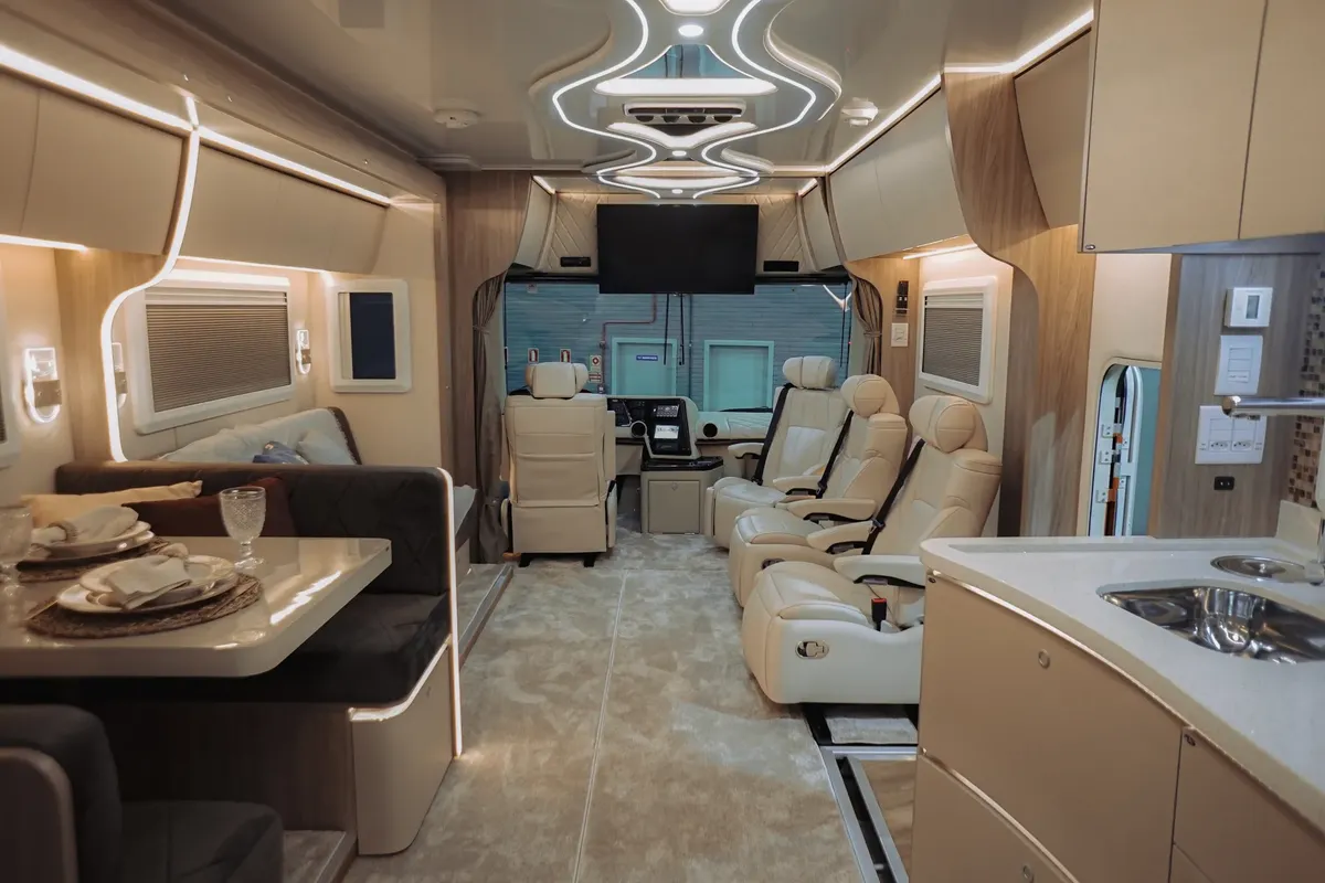 MOTORHOME NEWAY LEGACY